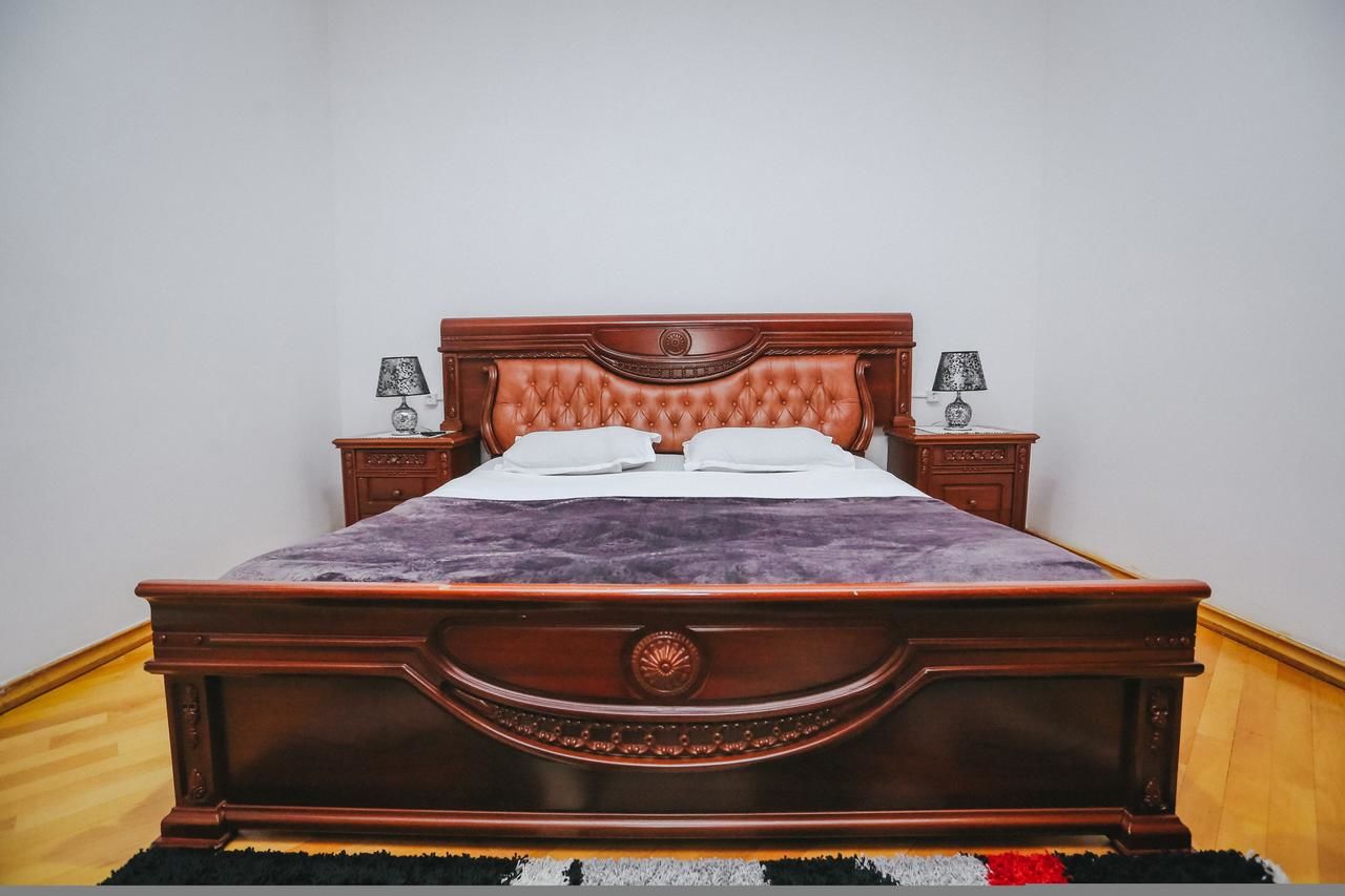 Отель Hotel King Tamari Кутаиси-4