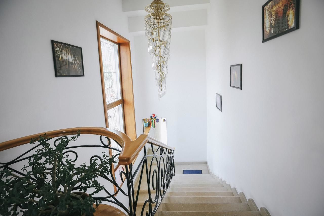 Отель Hotel King Tamari Кутаиси-33