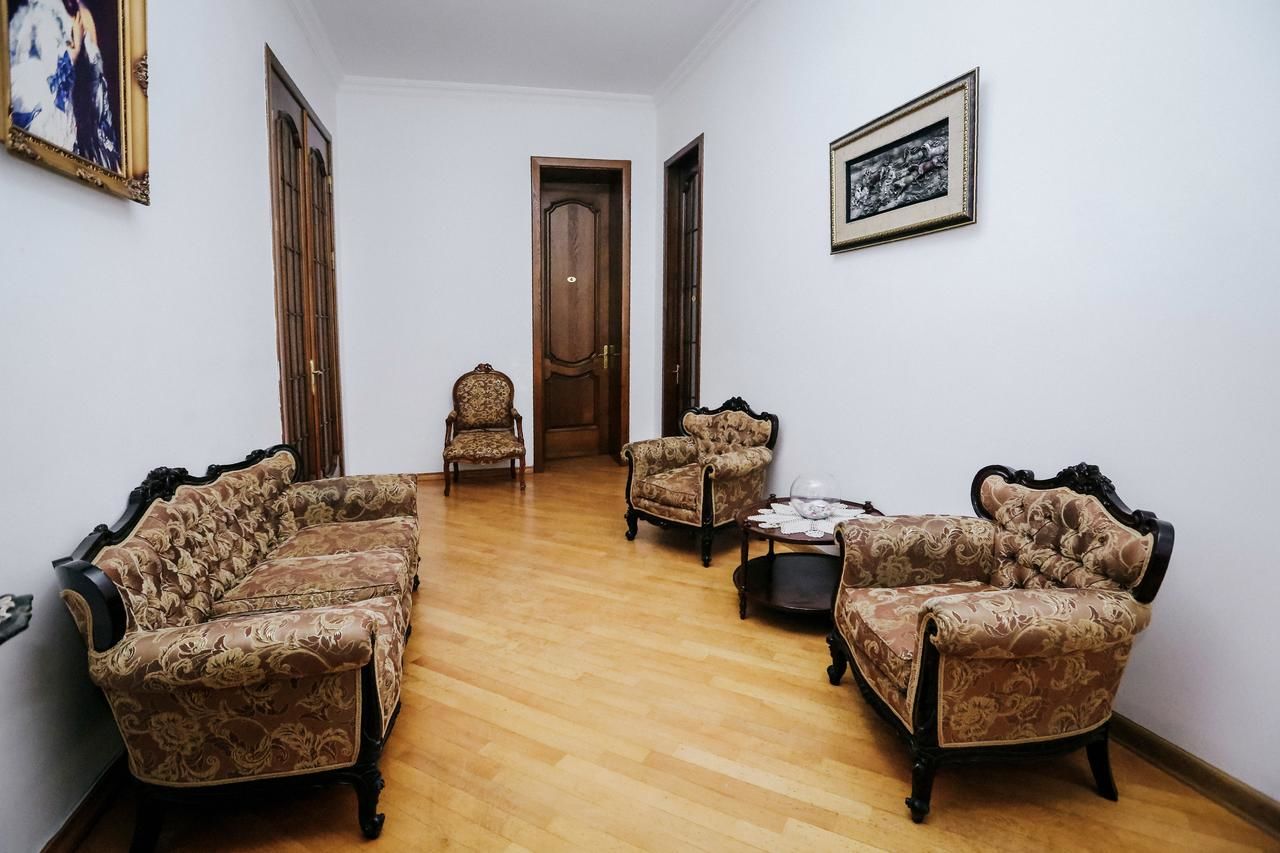 Отель Hotel King Tamari Кутаиси-40