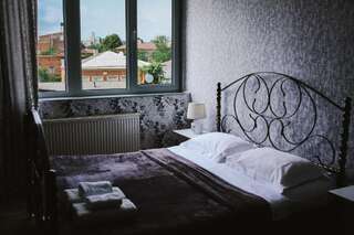 Отель Hotel King Tamari Кутаиси Стандартный люкс-3