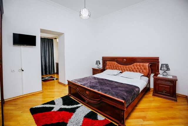 Отель Hotel King Tamari Кутаиси-25