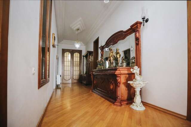 Отель Hotel King Tamari Кутаиси-27