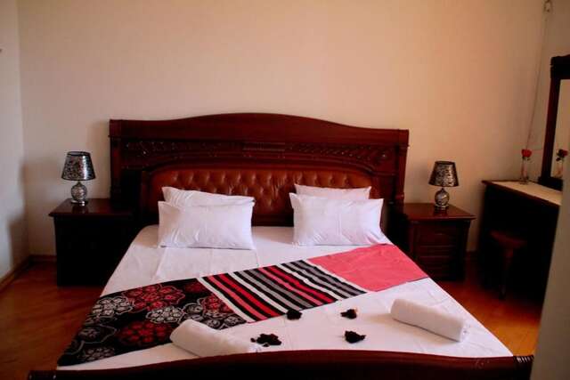 Отель Hotel King Tamari Кутаиси-49